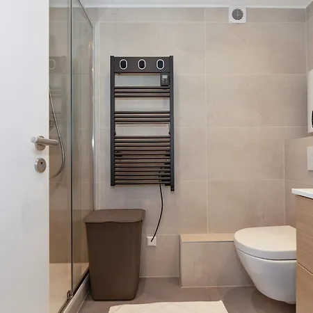 Modern 2br With Balcony In Howald